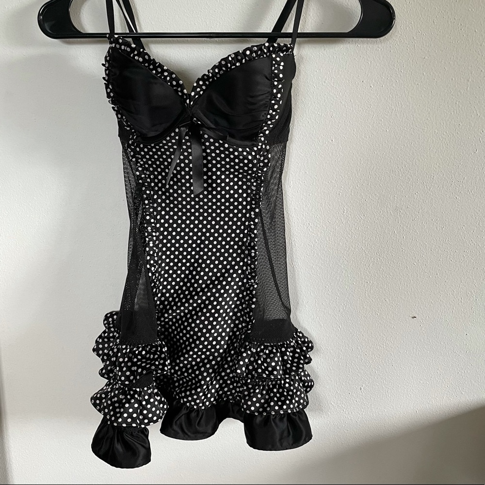 Victoria’s Secret lingerie mini